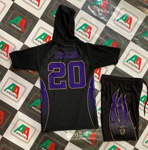 2026 Sublimación personalizada Último uniforme de fútbol americano Jersey Pantalones cortos Calcetines Precio barato Alta calidad OEM ODM - Product Image 5