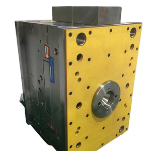 Servicios de moldeo por inyección de plástico automotriz personalizados de alta calidad Suministro de fábrica Molde de modelado de plástico disponible - Product Image 3