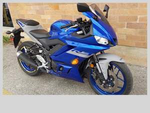 Used 2020 Yamaha YZF-R3 - Product Image 4