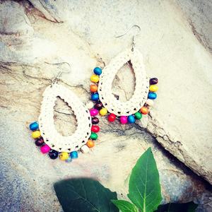 Boucles d'oreilles pendantes en rotin originales à la mode - Product Image 2