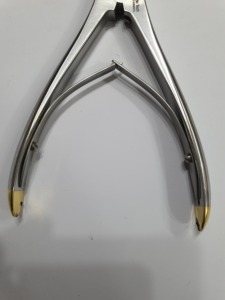 Cortador manual de alambre de acero inoxidable para huesos, cortador de alambre para oído, nariz y garganta, instrumentos quirúrgicos Endo Tech ETI-1001-617 7 pulgadas - Product Image 2