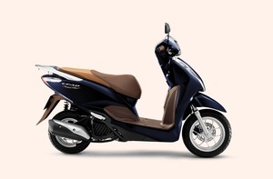 มอเตอร์ไซค์ผลิตในเวียดนาม 150 ซีซี (ฮอนด้า ลีด ปี 2019) สีแดง/น้ำเงิน/ขาว - Product Image 3