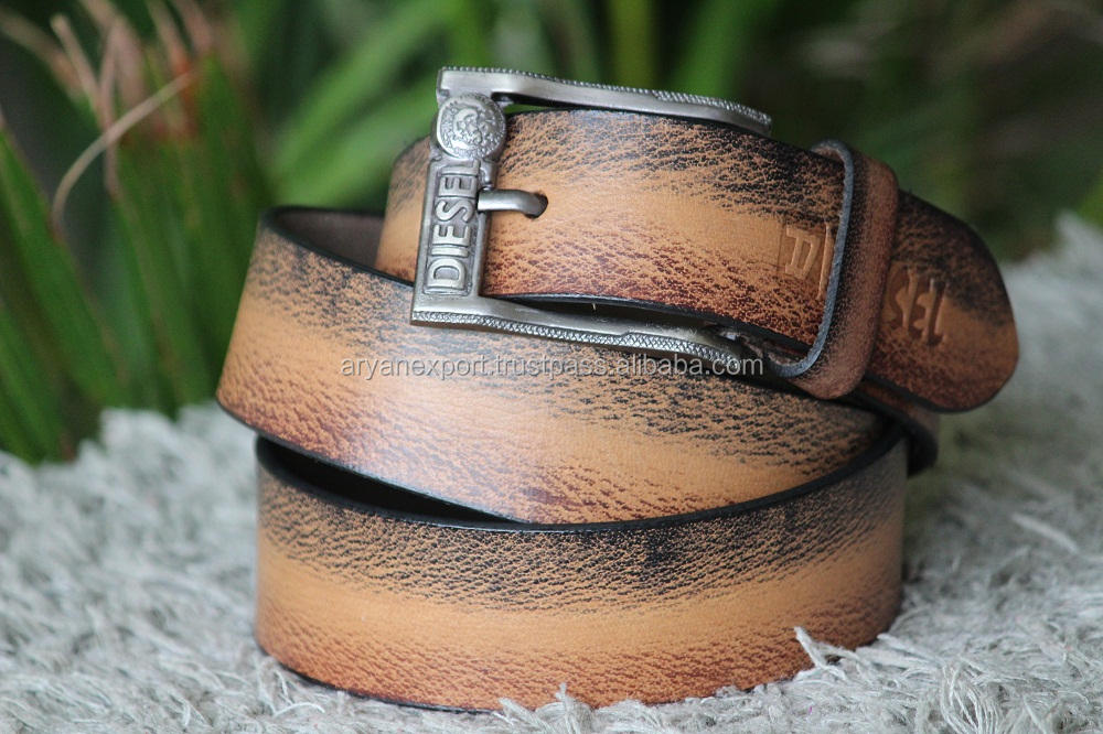 น้ำตาลอ่อน