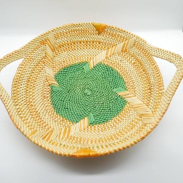 สีเหลือง