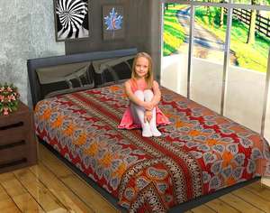 Wholesale Indian Handmade Reversible Patchwork <b>Kantha</b> <b>Quilt</b> Vintage <b>Kantha</b> <b>Quilt</b> Reversible Vintage <b>Kantha</b> Gudari - Product Image 6