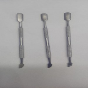 최대한 빨리 전문가 품질로 만든 친환경 큐티클 네일 푸셔 및 먼지떨이 중공 프레스 온 네일 용품