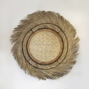 Espejo de Pared Redondo con Forma de Sol de Pasto Marino/ Espejo Decorativo de Pared de Paja Tejida a Mano/ Espejo Decorativo de Vietnam - Product Image 4