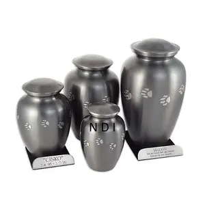 Best Verkopende Messing Metalen Pet Crematie Urn Zilver Antiek Brons Met Poten Print Urnen Urnen