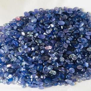 พลอย tanzanite ธรรมชาติได้รับการรับรอง IGI สีน้ำเงินปานกลาง - Product Image 2