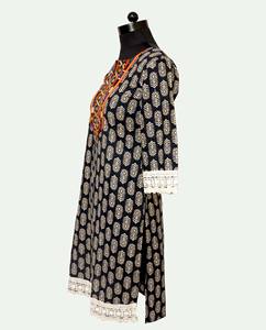 Moderno étnico algodón seda señoras Kurtis largo tradicional indio verano desgaste Digital impreso bordado trabajo para adultos indio - Product Image 3