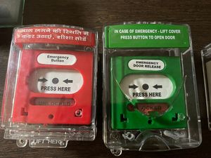 ฝาครอบมาตรฐานโปร่งใสคุณภาพสูงสำหรับระบบสัญญาณเตือนภัยไฟไหม้แบบกดปุ่ม ฝาครอบป้องกันไฟไหม้ - Product Image 3