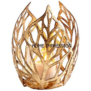 Candelabros de Lujo Dorados con Diseño de Asta de Ciervo, Portavelas de Vidrio para Mesa, Portavelas Altos Pintados a Mano en Venta - Product Image 5