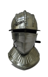 Casco Medieval cerrado para Halloween, protección de cara completa, armadura de acero, con soporte de madera, diseño de latón acabado - Product Image 3