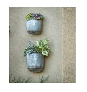 Meilleurs pots de fleurs et jardinières décoratifs Jardinière suspendue en métal Jardinière suspendue en métal pour balcon et jardin - Product Image 5