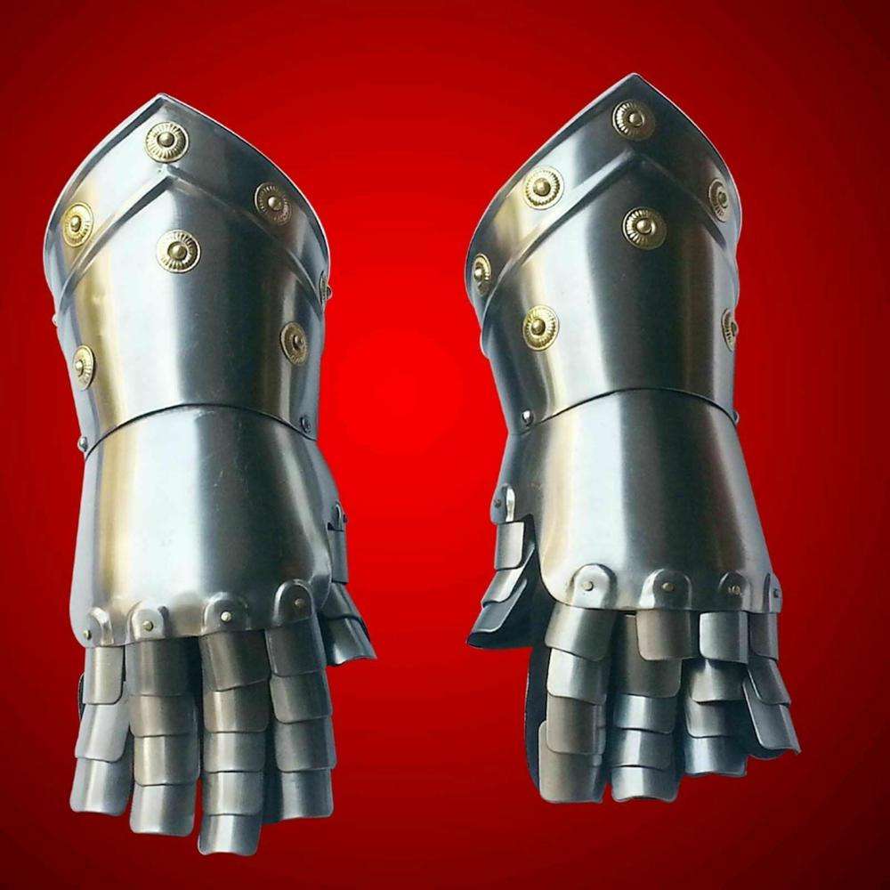 สีเทาเข้ม