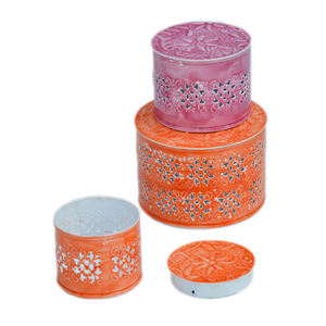 Boîte de rangement de bijoux pour femmes, finition multicolore de qualité fraîche, ensemble de trois boîtes à bijoux en métal solide - Product Image 1