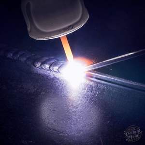 ถุงมือเชื่อม TIG หนังแพะพรีเมียมสีดำ ซับในผ้าฝ้าย สวมใส่สบาย ป้องกันความร้อน ได้รับการรับรองมาตรฐาน EN388/EN420 แบบไม่มีซับใน - Product Image 4