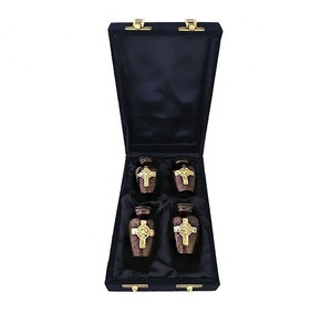 โกศเก็บอัฐิขนาดเล็กสไตล์อเมริกัน รุ่น METALLIC ELEGANCE  งานแกะสลักด้วยมือ คุณภาพสูง ทำจากทองเหลือง รุ่น ME-4082-K-BR - Product Image 2