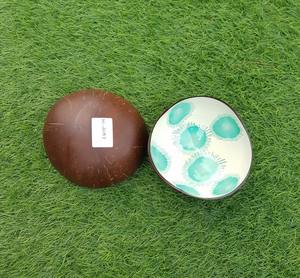 ราคาขายส่ง ชามเปลือกมะพร้าวดีไซน์มินิมอลรักษ์โลก พร้อมสลักโลโก้ สำหรับเปิดเทอม ผลิตที่ฮานอย - Product Image 2