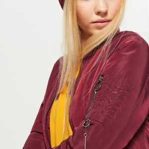 Chaqueta Bomber de manga larga para mujer, chaqueta cómoda con cremallera y cuello alto, venta al por mayor - Product Image 3