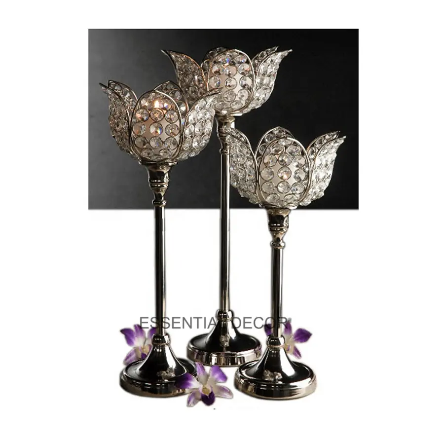Centerpiece With Crystal Lotus Flower Shape T-Light Holder