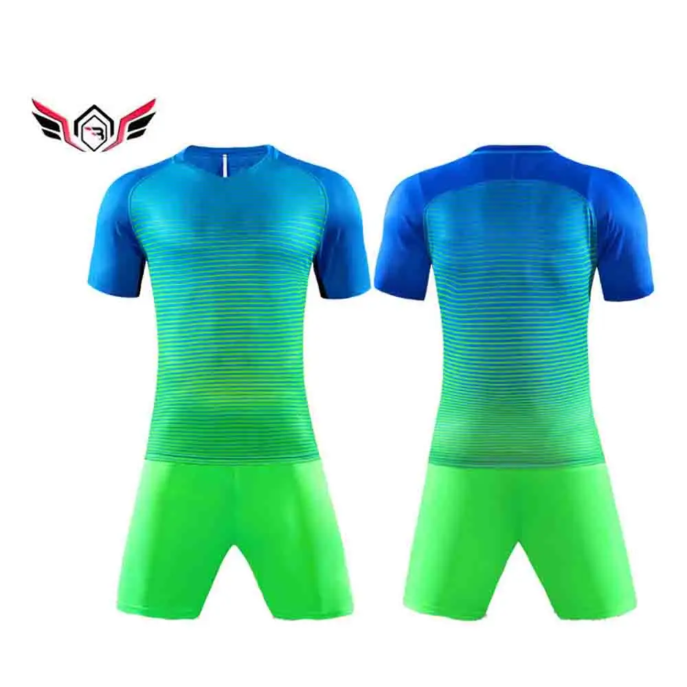Fancy Sport Slim Fit Comfortabele Custom Cool Design Voetbal Uniform Sublimatie Ontwerp Mannen Voetbal Uniformen