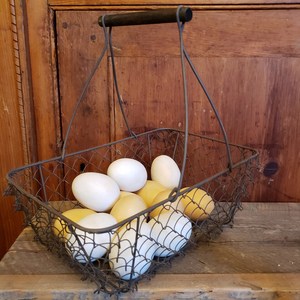 Best Black Powder-Coated Metal <b>Egg</b> <b>Basket</b> Rack Stylish Iron Storage Display Holder for Kitchenware Accessories - Product Image 3