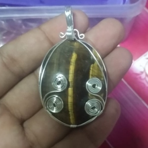 Colgante envuelto en alambre de cristal de ágata natural de la mejor calidad, collar con colgantes de piedra envueltos en alambre de cristal al por mayor para hombres y mujeres - Product Image 6