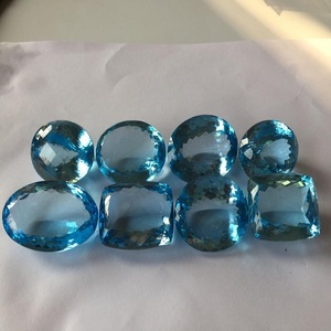 Piedra preciosa suelta de Topacio Azul Natural Certificada por IGI - Product Image 3