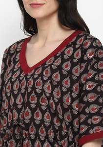 Beau caftan à fleurs noires dames bloc à la main imprimé marron passementerie 100% coton tissé longueur au sol pyjama taille naturelle - Product Image 5