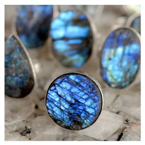 Wholesale Labradorite Druzy Silver <b>Rings</b> <b>Arabic</b> <b>Ring</b> Glow <b>Rings</b> Natural Blue Labradorite Wholesale Handmade Overlay Gemstone - Product Image 4