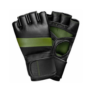 Guantes de boxeo MMA de medio dedo para hombre al mejor precio Guantes de boxeo de PU hechos en Pakistán Material de PVC - Product Image 5