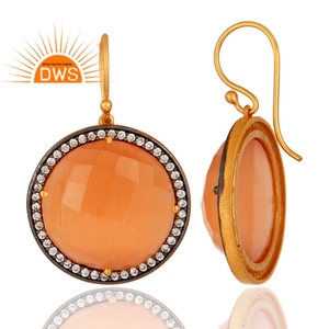 Boucles d'oreilles CZ Peach Moonstone Fabricant de bijoux en pierres précieuses Boucles d'oreilles en argent plaqué or jaune 18 carats Collection Vintage - Product Image 3