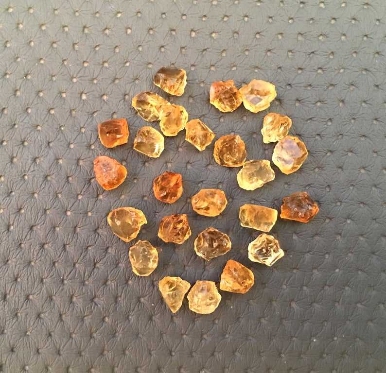 สีเหลือง