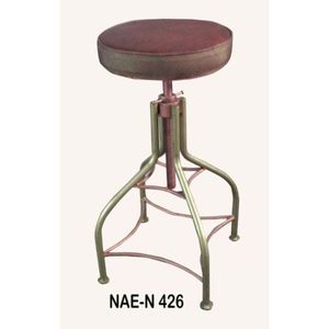 Tabouret de bar réglable en fer de style industriel vintage avec siège en cuir pour bar à domicile, hôtel ou ferme - Design écologique - Product Image 1