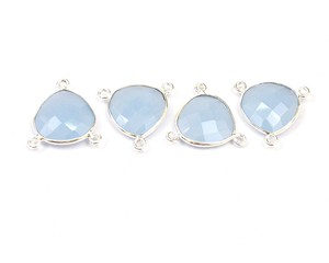 Piedra preciosa de Calcedonia azul con triple fianza chapada en plata Forma de corazón Fabricación de joyas Conector de bisel de enlace - Product Image 5