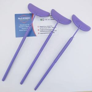 Miroir d'inspection de cils en forme de lune en acier inoxydable personnalisé finition en verre éclairé outil d'extension de cils de beauté durable - Product Image 1