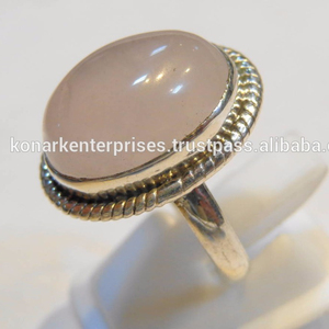 Vente en gros Prix d'usine Design tendance Bague en argent sterling 925 faite à la main Quartz rose pierre précieuse classique pour fête certifiée IGI - Product Image 2