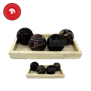 Adorno Decorativo de Mesa con Bola de Hueso de Cuerno, Decoración de Lujo para el Hogar, Ideal para Fiestas y Bodas, Adorno Decorativo Vintage Hecho a Mano - Product Image 1