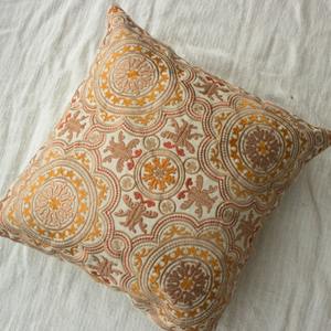 Broderie décorative Boho 16X16 housse de coussin machine à broder housse de coussin en coton - Product Image 2