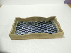 Plateau de service et de rangement multifonctionnel en mosaïque de verre et bois de manguier, fait main, durable, à un seul niveau, pour la maison et la cuisine - Product Image 2