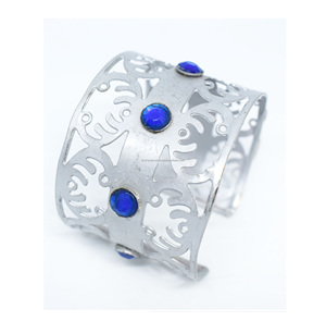 Brazalete de Metal de Diseño Simple y Alta Calidad, 100% Hecho a Mano, Chapado en Oro de Lujo, Diseños de Brazaletes de Latón - Product Image 4