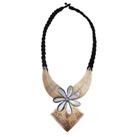 Collier de Coquillage de Tahiti Sculpté à la Main, Bijou à la Mode avec Perle Mère de Fleur de Tiare Noire, Nouvelle Collection