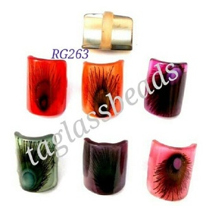 Anillo de dedo de resina india, suministros para hacer joyas, cuentas de vidrio de Murano de cristal para hacer pulseras disponibles, el último precio de mercado - Product Image 1