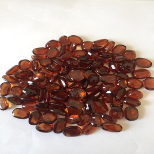 พลอยโกเมนเฮสโซไนต์อัญมณีทรงหลวมสีส้มธรรมชาติทรงรีพร้อมใบรับรอง IGI - Product Image 3