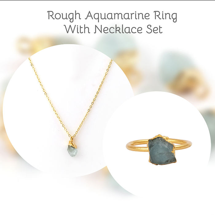 สีเขียวน้ำทะเล