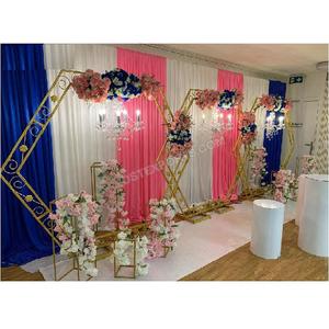 Cadres métalliques en forme d'hexagonaux, tenues de mariage, pour décoration de réception de mariage, arc en métal tendance - Product Image 1