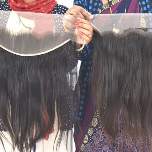 Extensions de cheveux humains indiens vierges bruts de qualité supérieure, naturels, lisses et soyeux, avec dentelle frontale transparente 13*4, provenant d'un seul donneur, en vente. - Product Image 2