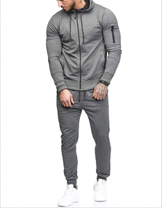 Chándal deportivo personalizable para hombre, chaqueta deportiva gris con cremallera, de talla grande, hecho de algodón/poliéster con logotipo personalizado de entrenamiento - Product Image 3