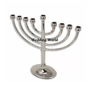 Métal Menorah Haute Qualité À La Main Designer En Gros Bougeoir Classique Élégant En Gros Nouveau Designer Bougeoir - Product Image 6
